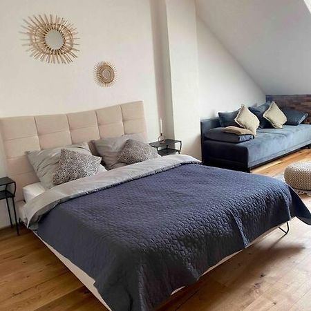 Cozy And Warm Apartment In The Heart Of Karlsbad Extérieur photo