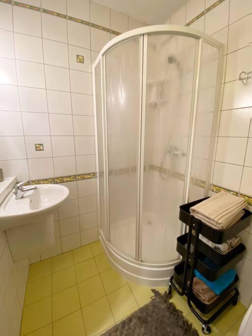 Cozy And Warm Apartment In The Heart Of Karlsbad Extérieur photo